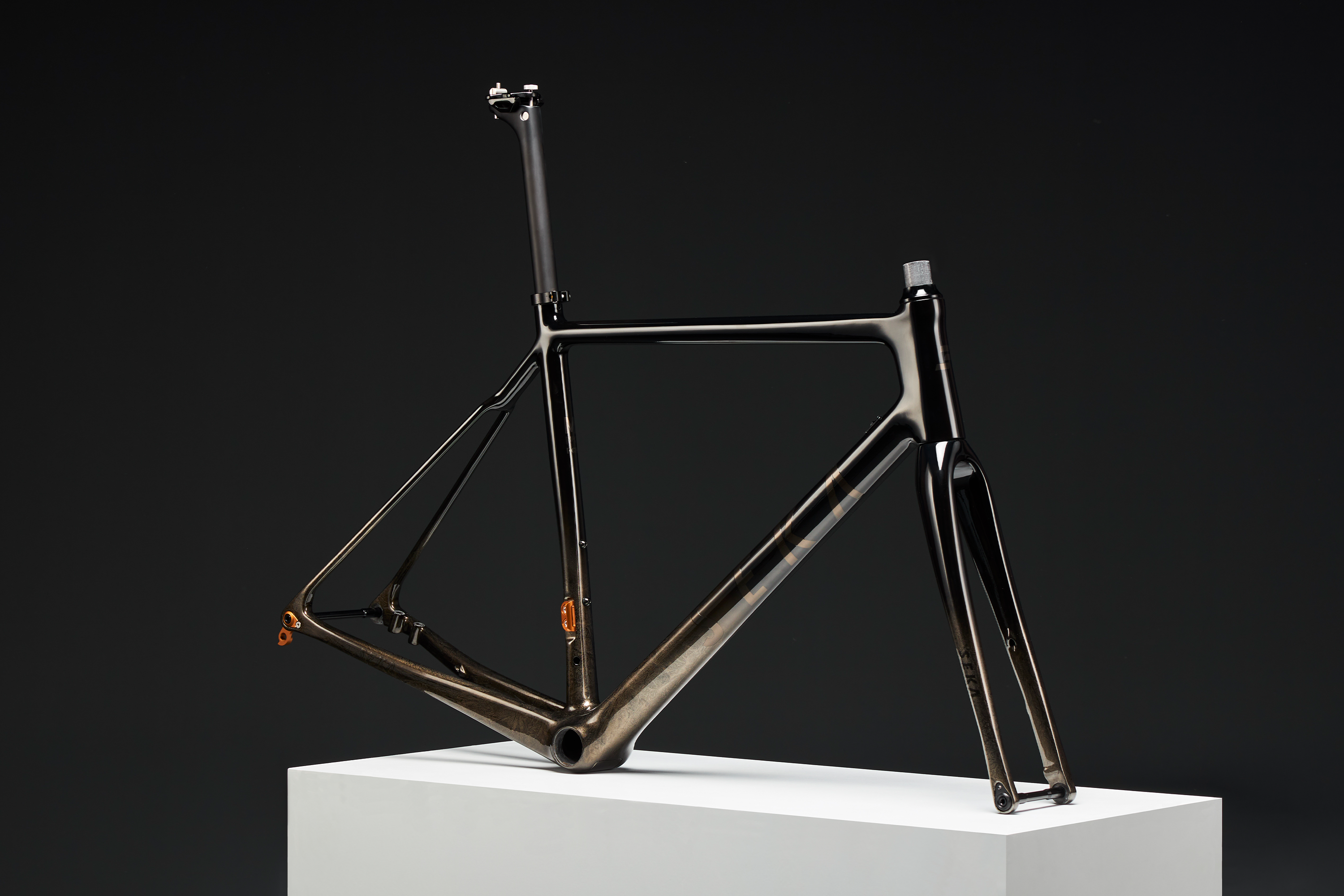 Afield Frame