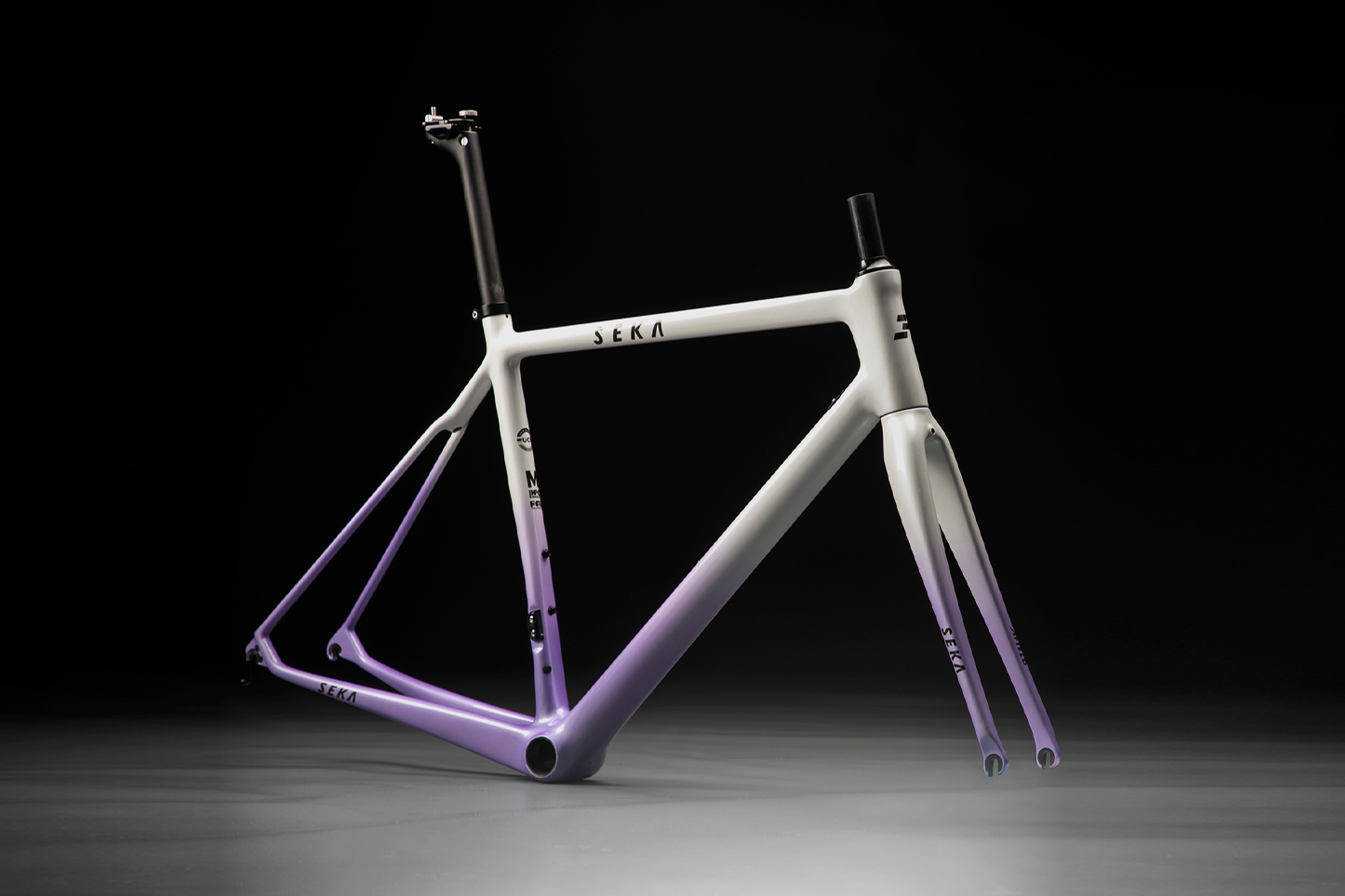 Afield Frame